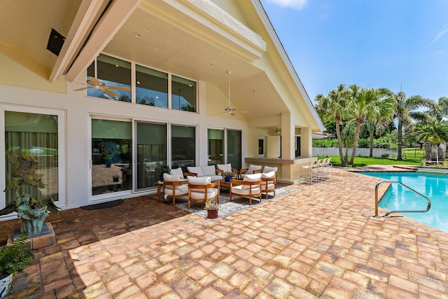 13709 Rivoli Dr, Palm Beach Gardens, FL 33410 - view of patio / terrace featuring ceiling fan and an outdoor living space
