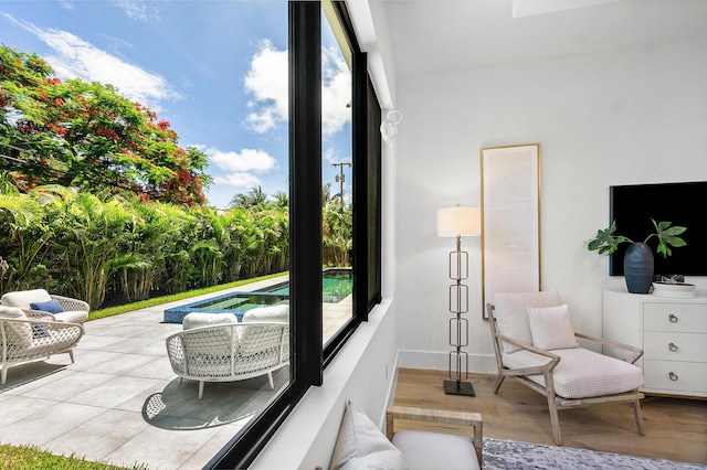 17 NW 15th St, Delray Beach, FL 33444 - sunroom featuring healthy amount of natural light