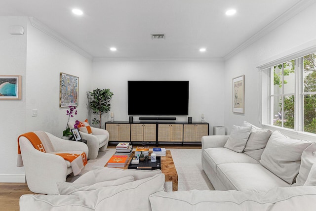 674 NW Library Commons Way, Boca Raton, FL 33432 - living area featuring wood finished floors, recessed lighting, and crown molding