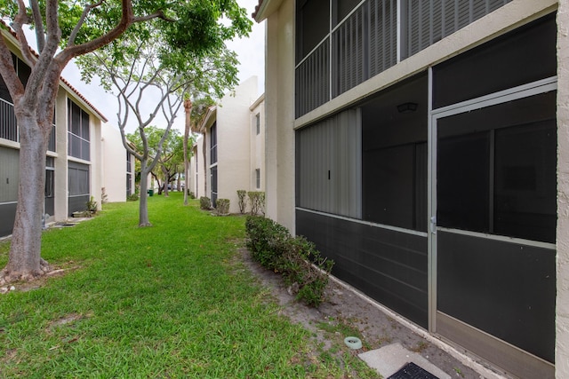 1428 SE 4th Ave Unit 127, Deerfield Beach, FL 33441 - view of grassy yard