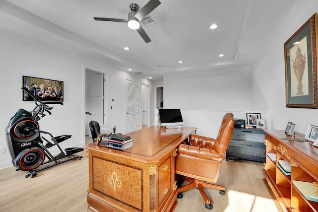 13496 Bernoulli Way, Palm Beach Gardens, FL 33418 - office area featuring light wood-type flooring, ceiling fan, and recessed lighting