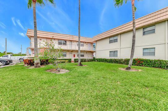 313 Saxony Unit G, Delray Beach, FL 33446 - view of building exterior