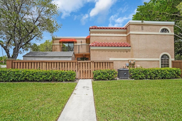 8291 Thames Blvd Unit C, Boca Raton, FL 33433 - view of front of property featuring stucco siding and a tiled roof
