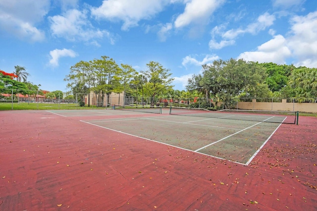 8291 Thames Blvd Unit C, Boca Raton, FL 33433 - view of tennis court