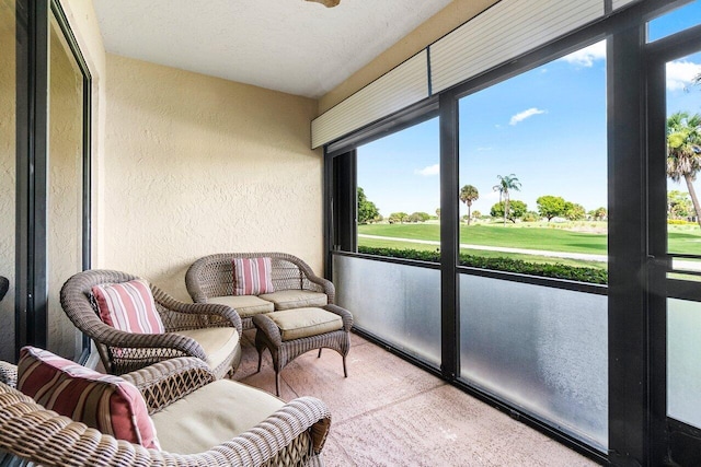 767 Windermere Way Unit 767, Palm Beach Gardens, FL 33418 - sunroom / solarium featuring a textured wall
