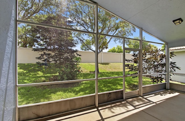 8182 Duomo Cir, Boynton Beach, FL 33472 - unfurnished sunroom featuring vaulted ceiling