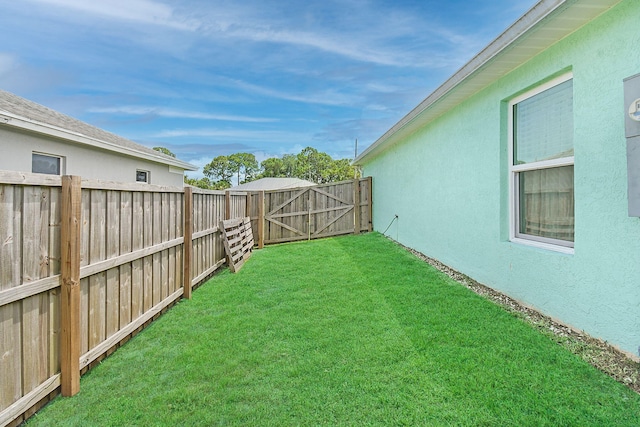 1037 SW Romaine Ln, Port Saint Lucie, FL 34953 - view of fenced backyard