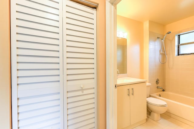 6545 SE Federal Hwy Unit 102, Stuart, FL 34997 - bathroom featuring bathtub / shower combination, vanity, and tile patterned flooring
