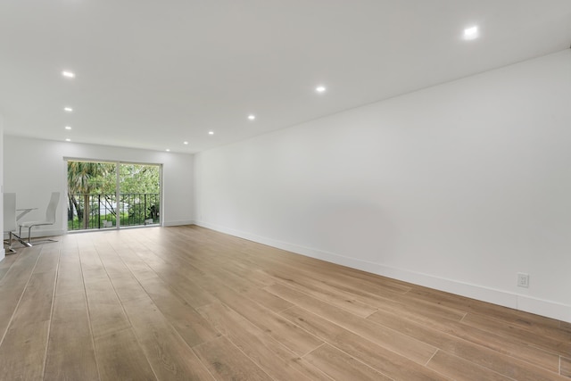2845 SW 22nd Ave Unit 2070, Delray Beach, FL 33445 - unfurnished room with light wood finished floors and recessed lighting