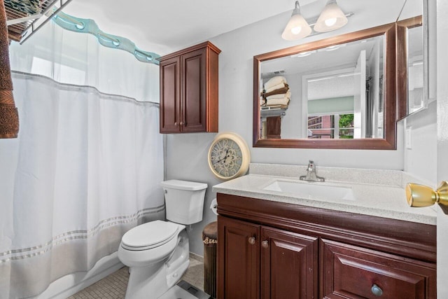 14721 Bonaire Blvd Unit 101, Delray Beach, FL 33446 - full bath featuring vanity, curtained shower, and tile patterned floors