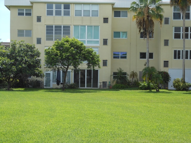 2515 NE 1st Ct Unit 117, Boynton Beach, FL 33435 - view of building exterior