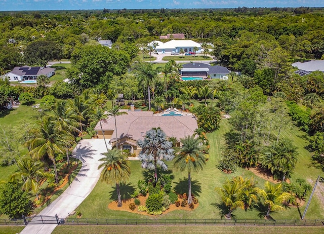 15687 83rd Way N, Palm Beach Gardens, FL 33418 - aerial view of property and surrounding area featuring a heavily wooded area and a pool