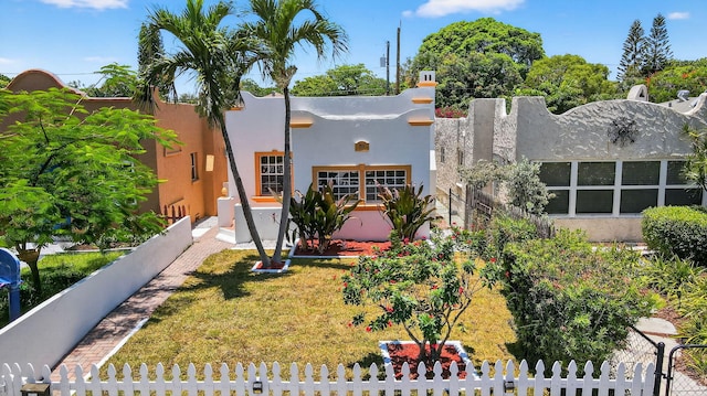 511 S K St, Lake Worth Beach, FL 33460 - view of front of home featuring stucco siding