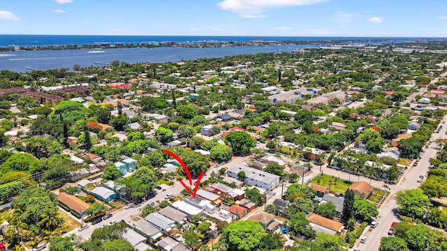 511 S K St, Lake Worth Beach, FL 33460 - aerial view of residential area featuring a large body of water