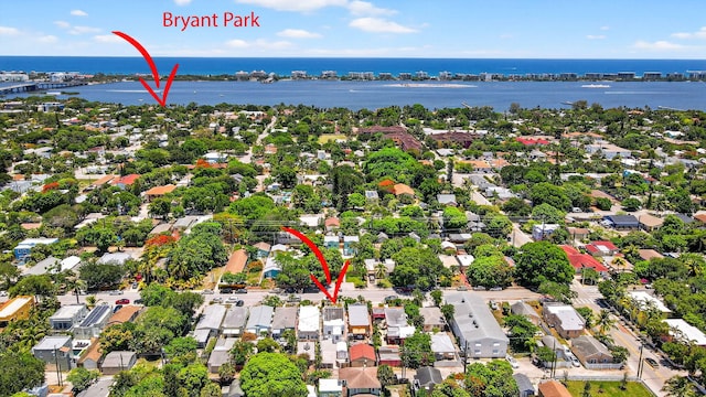 511 S K St, Lake Worth Beach, FL 33460 - aerial view of residential area featuring a large body of water
