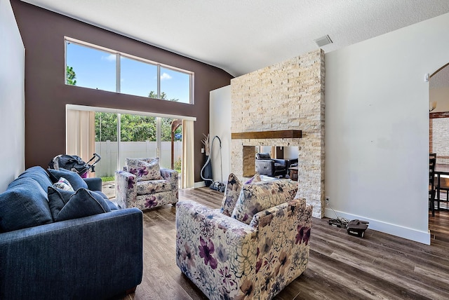 7727 Colony Lake Dr, Boynton Beach, FL 33436 - living area featuring wood finished floors and high vaulted ceiling