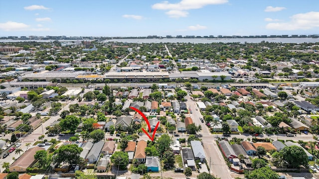 323 S E St, Lake Worth Beach, FL 33460 - view of property location featuring a nearby body of water and nearby suburban area
