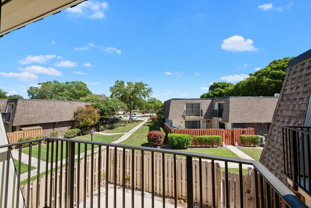 2897 SW 22nd Cir Unit 44B, Delray Beach, FL 33445 - balcony featuring a residential view