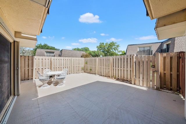 2897 SW 22nd Cir Unit 44B, Delray Beach, FL 33445 - view of patio / terrace