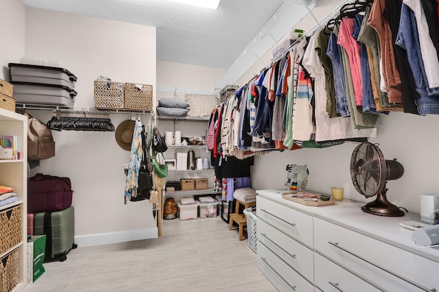 9109 Balsamo Dr, Palm Beach Gardens, FL 33412 - view of walk in closet