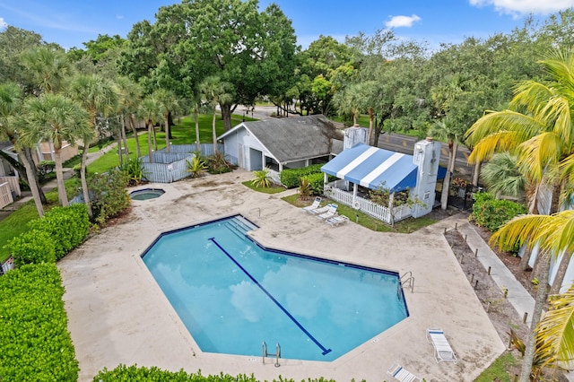 1864 Adventure Pl Unit 1864, North Lauderdale, FL 33068 - community pool with a hot tub and a patio area