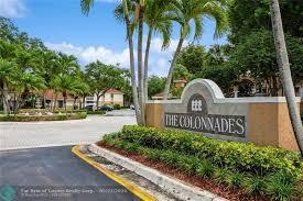 866 NW 92nd Ave, Plantation, FL 33324 - community sign featuring uncovered parking