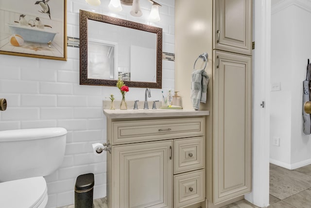 866 NW 92nd Ave, Plantation, FL 33324 - bathroom with vanity and toilet