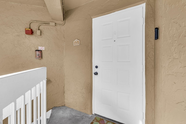 866 NW 92nd Ave, Plantation, FL 33324 - entrance to property with stucco siding