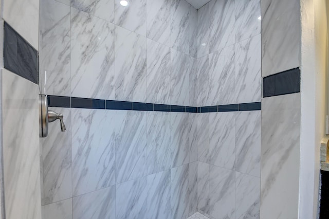 6170 Serene Run, Lake Worth, FL 33463 - full bathroom with tiled shower