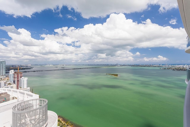 488 NE 18th St Unit 4711, Miami, FL 33132 - water view