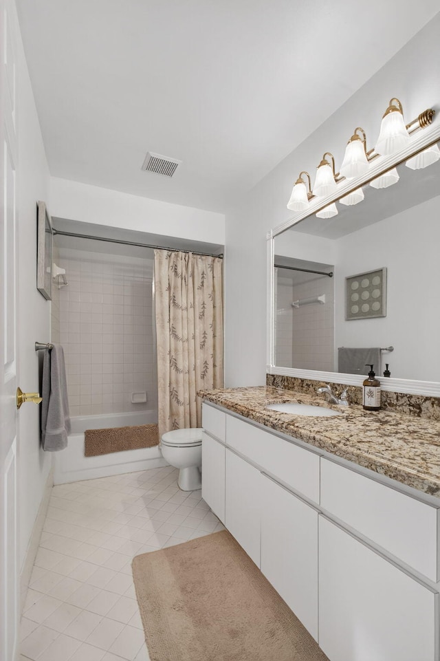 4640 Homestead Way Unit 39, West Palm Beach, FL 33417 - bathroom featuring vanity and tile patterned flooring