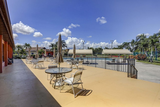 4640 Homestead Way Unit 39, West Palm Beach, FL 33417 - community pool with a patio area