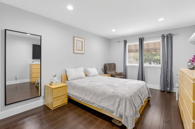 3469 Deer Creek Palladian Cir, Deerfield Beach, FL 33442 - bedroom featuring dark wood-style floors and recessed lighting
