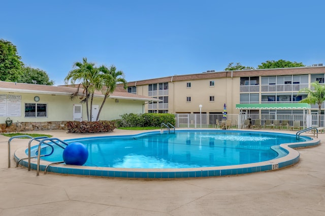 300 Village Green Cir S Unit 120, Palm Springs, FL 33461 - view of community pool