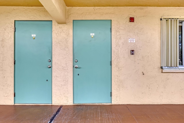 300 Village Green Cir S Unit 120, Palm Springs, FL 33461 - property entrance