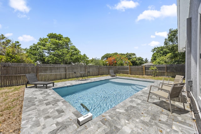 126 NW 6th Ave, Delray Beach, FL 33444 - view of pool featuring a patio area and a fenced backyard