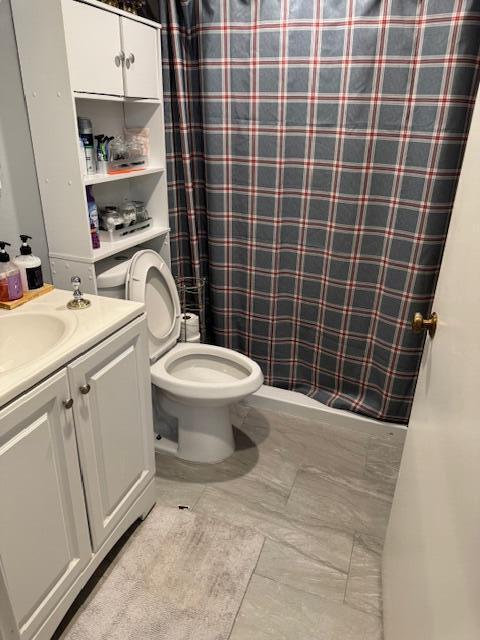 3000 Springdale Blvd Unit V204, Palm Springs, FL 33461 - full bath with vanity, marble finish floors, and curtained shower