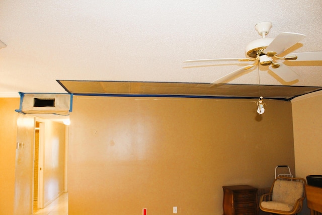 455 High Point Blvd Unit D, Delray Beach, FL 33445 - detailed view of a ceiling fan
