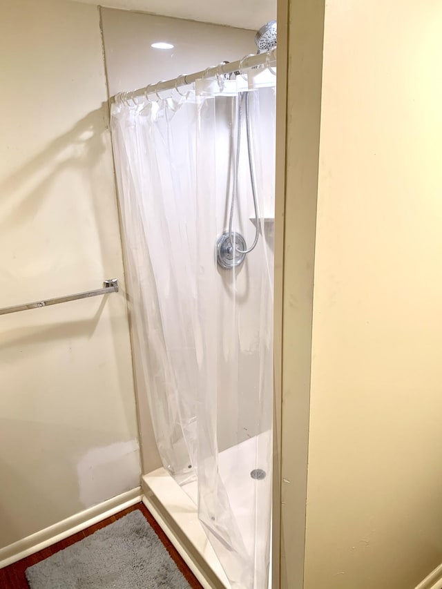 190 Charter Way, West Palm Beach, FL 33407 - bathroom featuring a shower stall