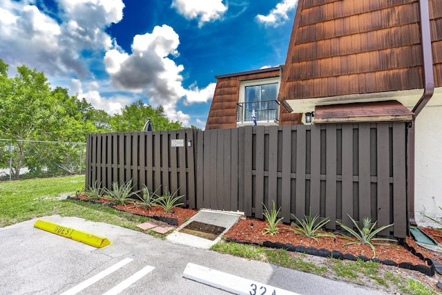 2140 White Pine Cir Unit A, Greenacres, FL 33415 - view of yard with a gate