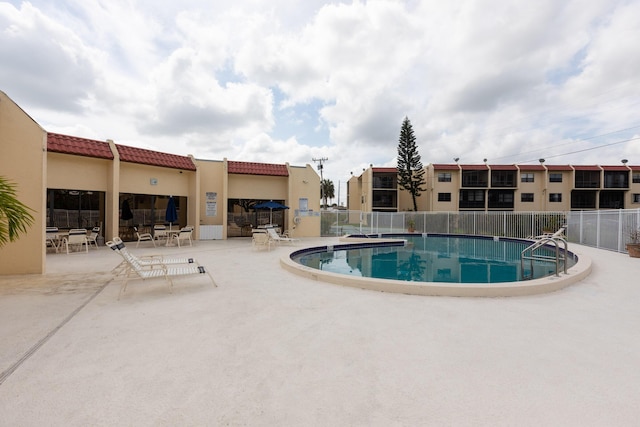 2050 Oleander Blvd Unit 5301, Fort Pierce, FL 34950 - community pool featuring a patio area