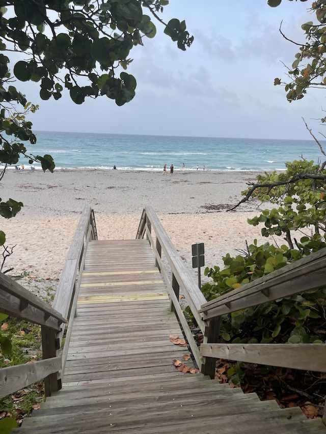 650 NE Waters Edge Ln, Port Saint Lucie, FL 34983 - water view featuring local beach