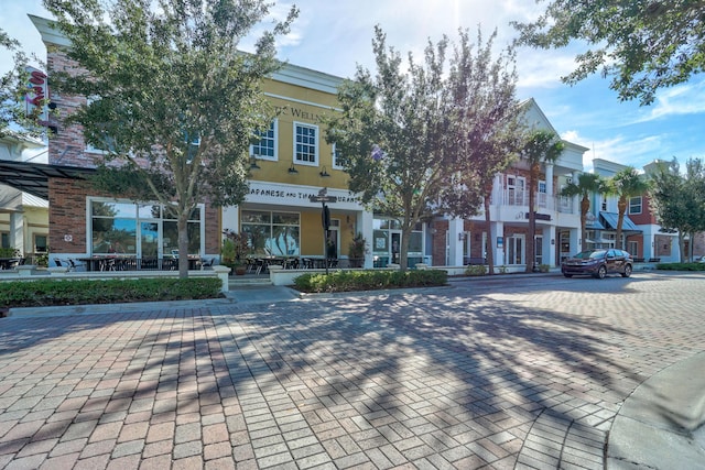 650 NE Waters Edge Ln, Port Saint Lucie, FL 34983 - view of property with a residential view