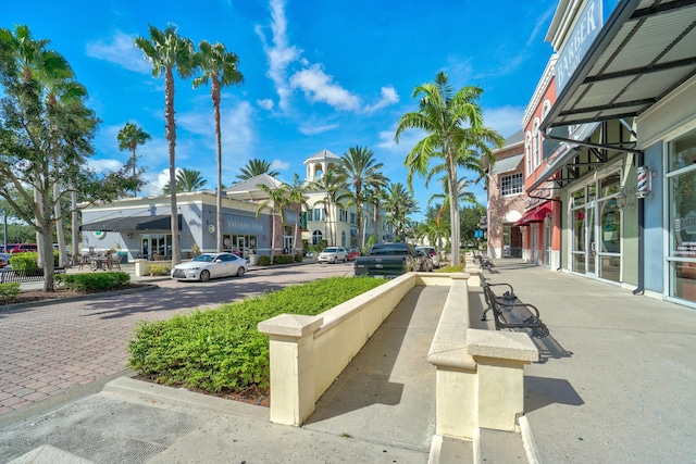 650 NE Waters Edge Ln, Port Saint Lucie, FL 34983 - view of community with a residential view