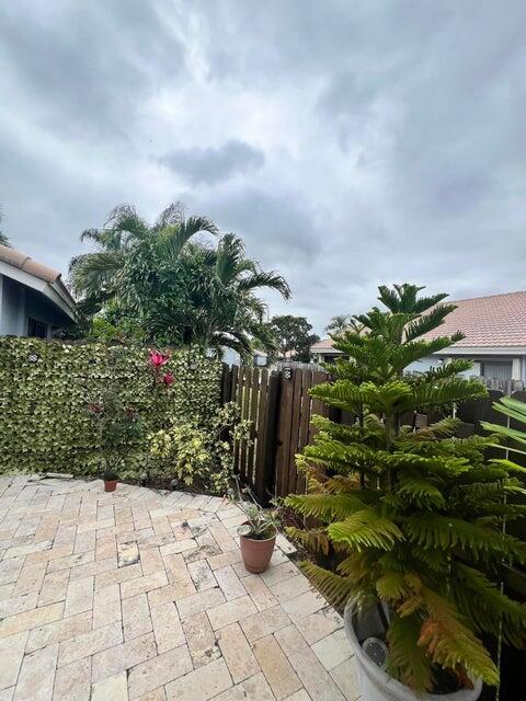 9815 Watermill Cir Unit B, Boynton Beach, FL 33437 - view of patio