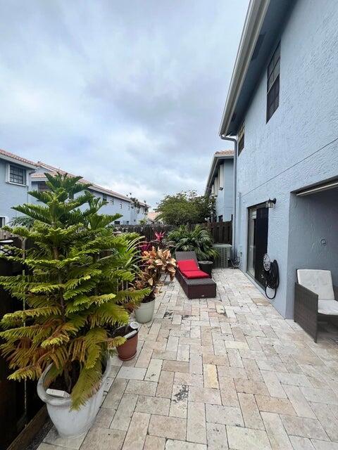 9815 Watermill Cir Unit B, Boynton Beach, FL 33437 - view of patio