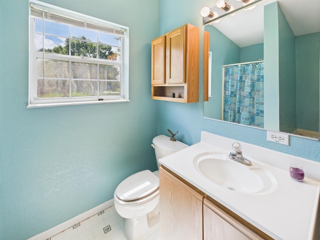7281 NW 90th Ct, Okeechobee, FL 34972 - bathroom with vanity and a shower with curtain