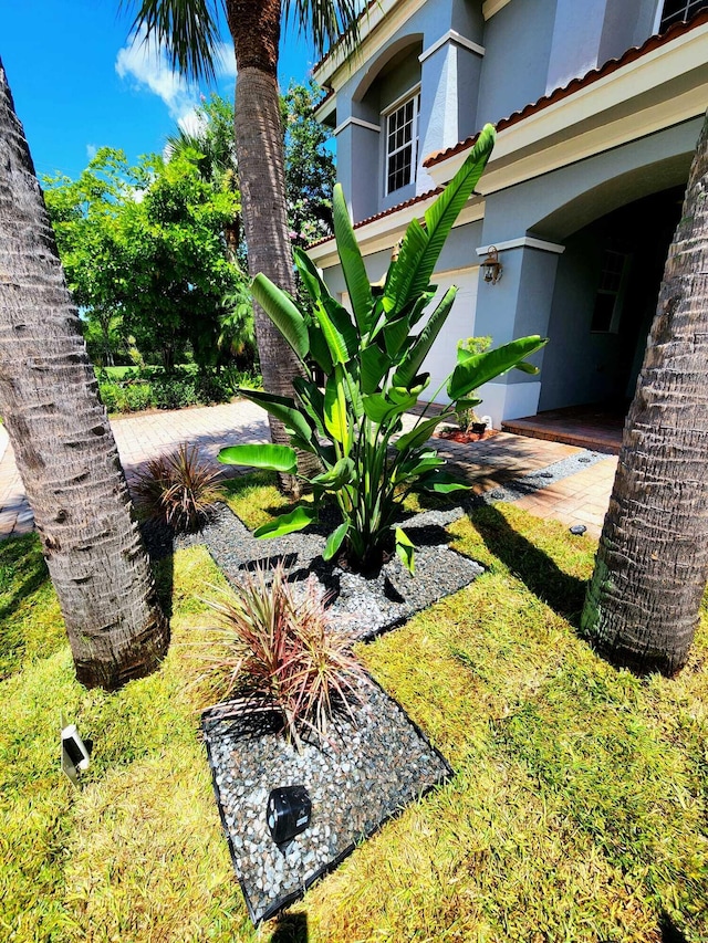 2247 SW Cape Cod Dr, Port Saint Lucie, FL 34953 - view of yard