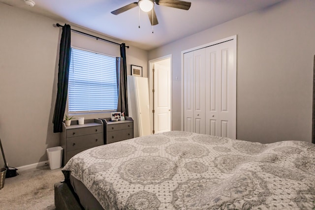 1123 Sugarwood St, Davenport, FL 33837 - carpeted bedroom featuring a closet and ceiling fan