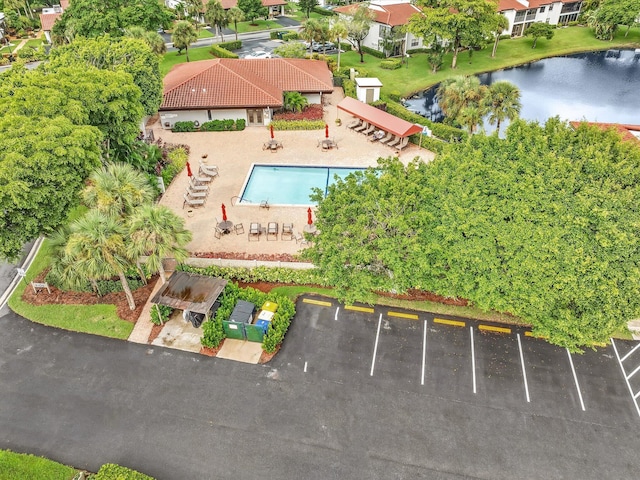 9199 Pecky Cypress Ln Unit 7H, Boca Raton, FL 33428 - drone / aerial view of a nearby body of water and a pool area